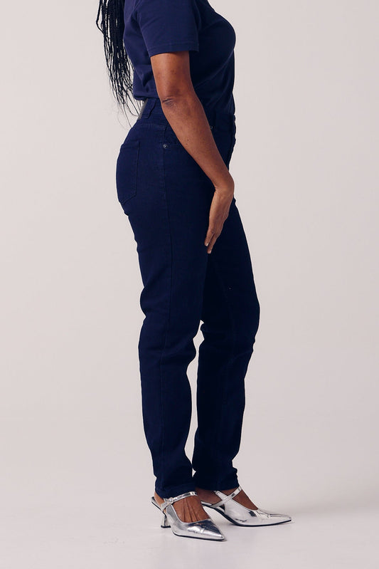 Ladies Straight Fit Jeans